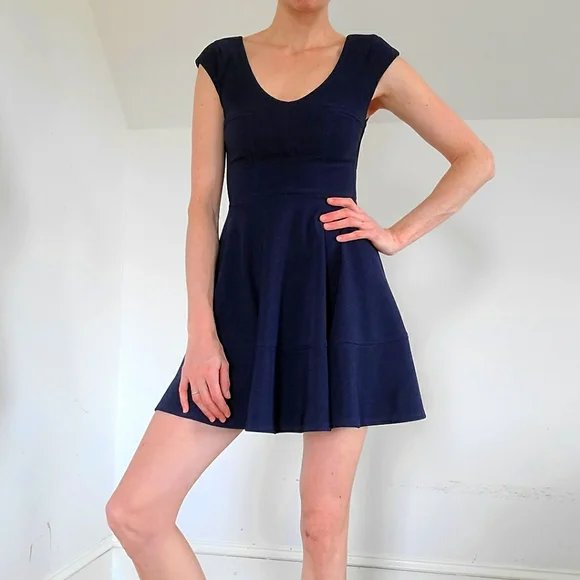 GUESS - Dress - Picture 10 of 14